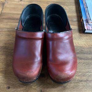 Dansko clogs! Beautiful burgundy color and super comfortable!